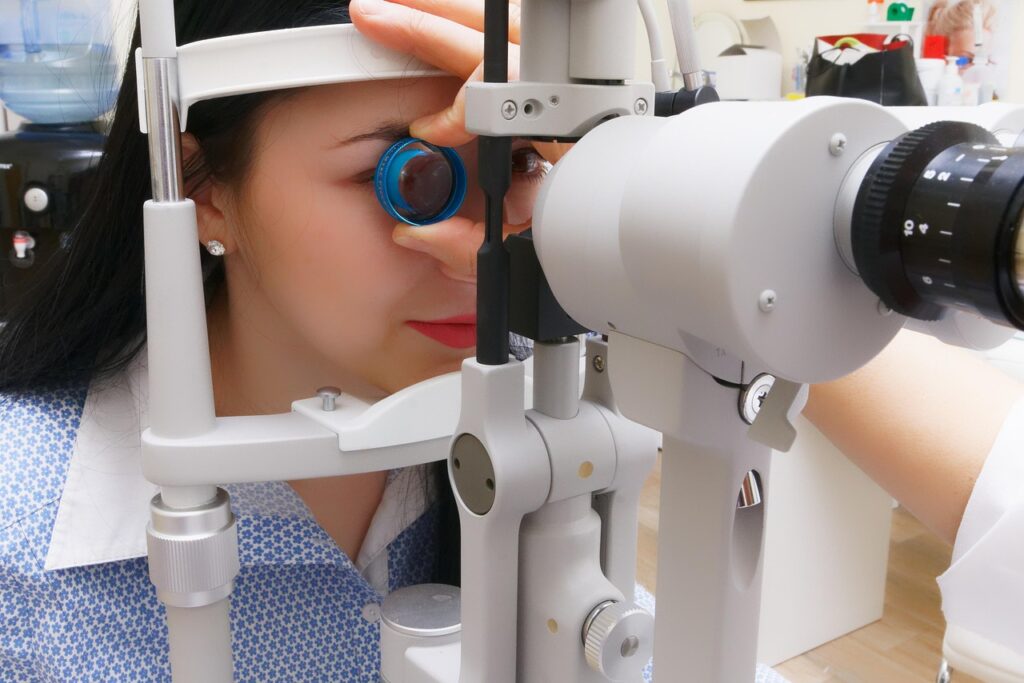 eye-check-5091177_1280