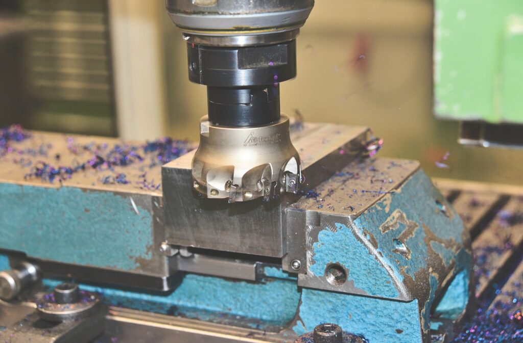 milling-cutters-3738903_1280