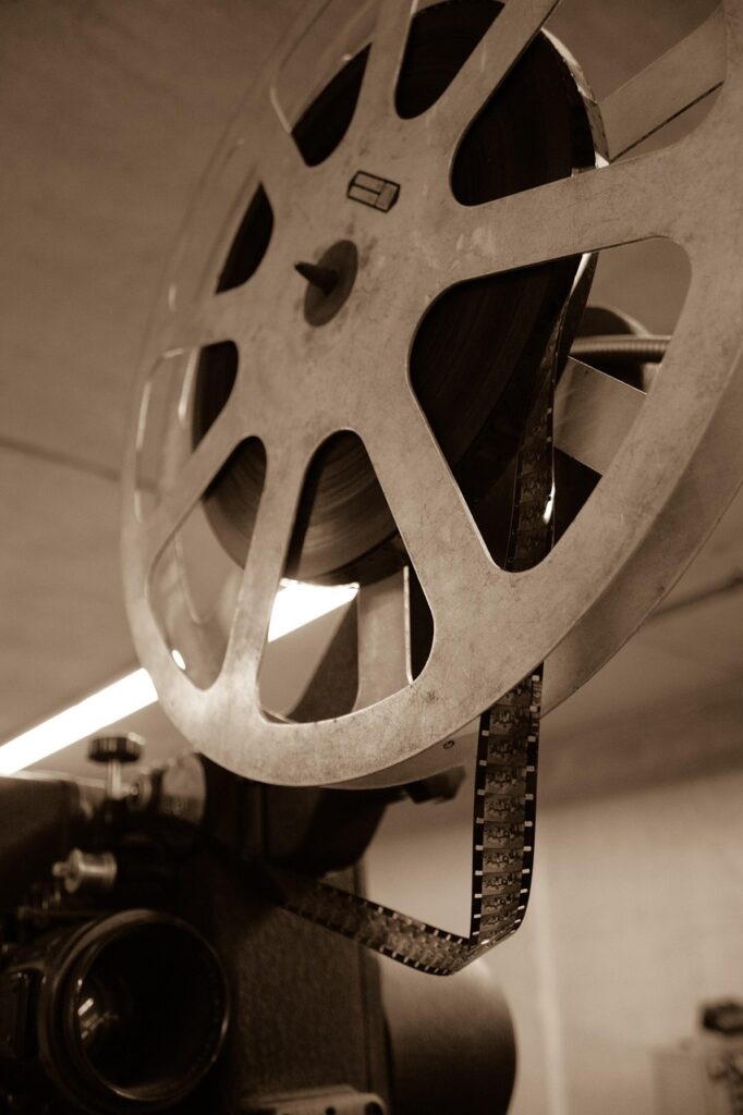projector-422145_1280